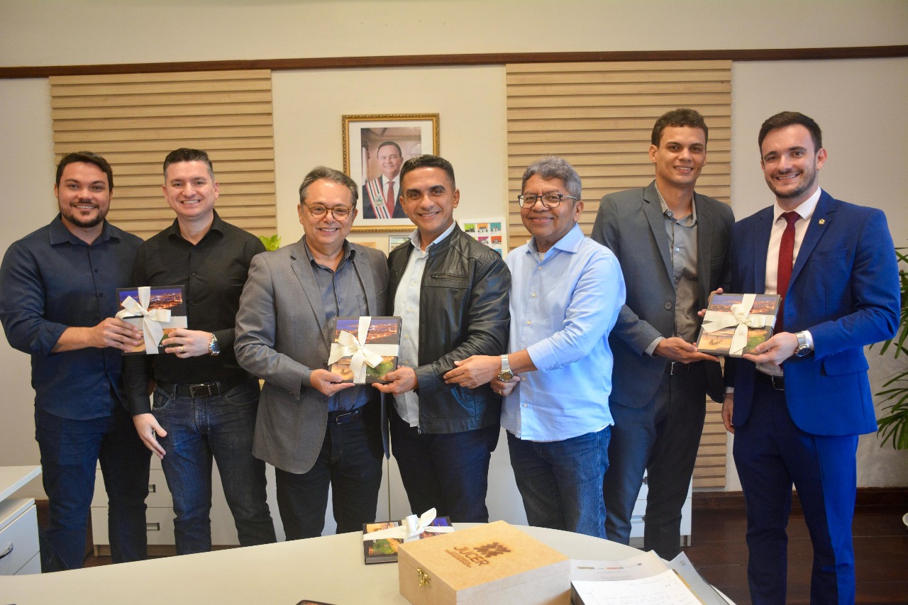 Jucema recebe visita da Junta Comercial de Rondônia para apresentar boas práticas do registro empresarial no MA